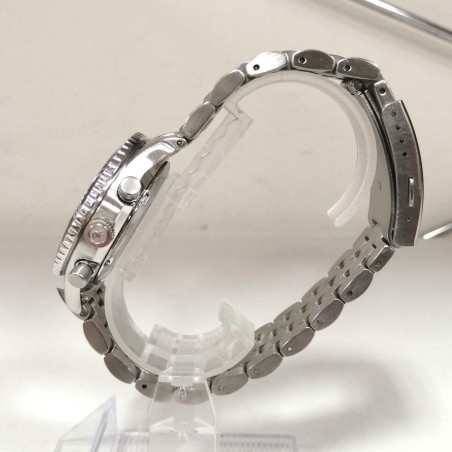 Fossil Defender 100metri. SAYA SHOP ONLINE OUTLET.