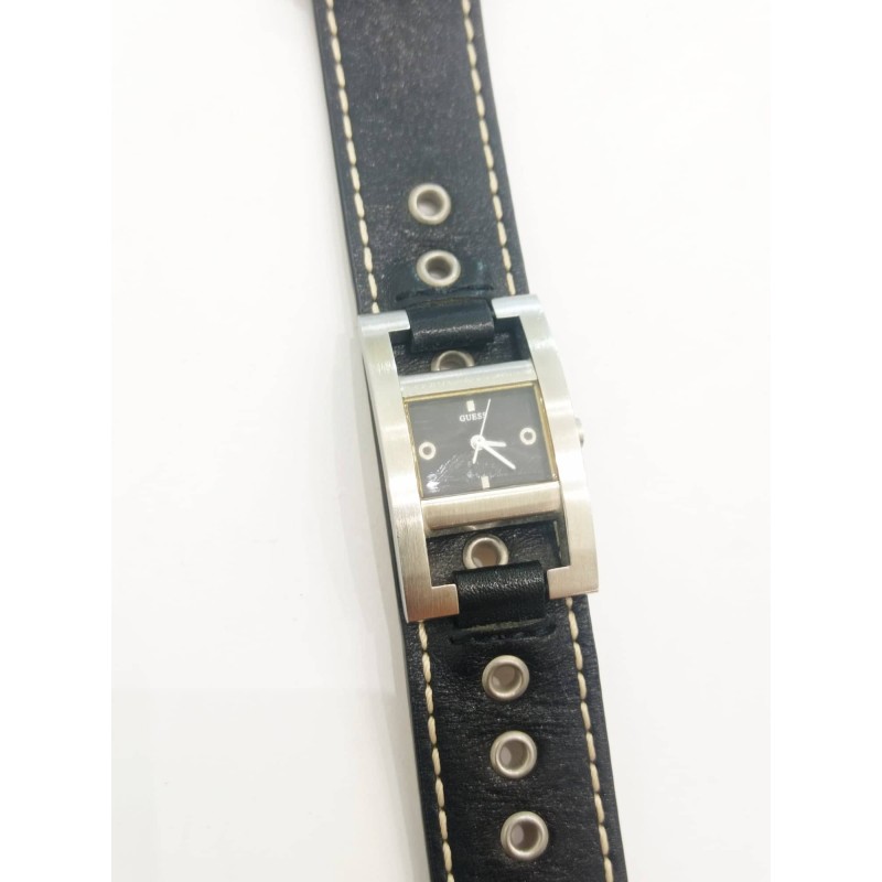 Guess orologio Donna. Pelle nero con borchie. SAYA SHOP ONLINE OUTLET.