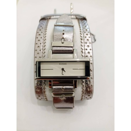 Guess orologio Donna. Pelle bianco e argento. SAYA SHOP ONLINE OUTLET.