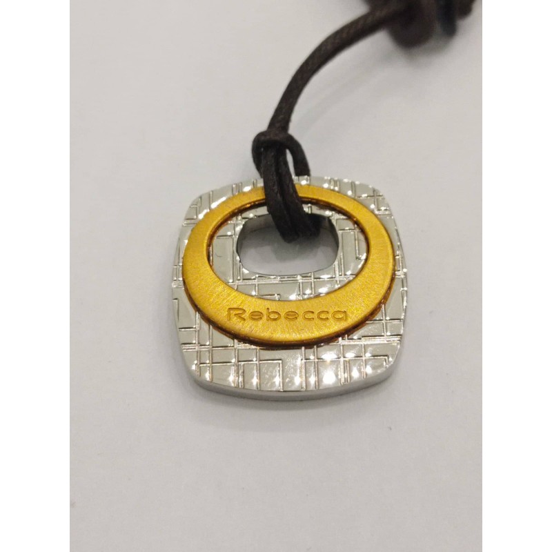 Ciondolo Rebecca. uomo. Acciaio e bronzo. SAYA SHOP ONLINE OUTLET.