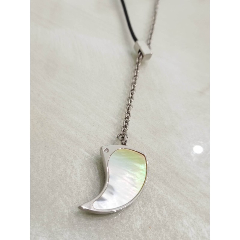 Collana Makuti Corno, madreperla e diamante. SAYA SHOP ONLINE OUTLET.