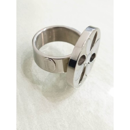 Anello Makuti. Fiore in acciaio e madreperla. SAYA SHOP ONLINE OUTLET.