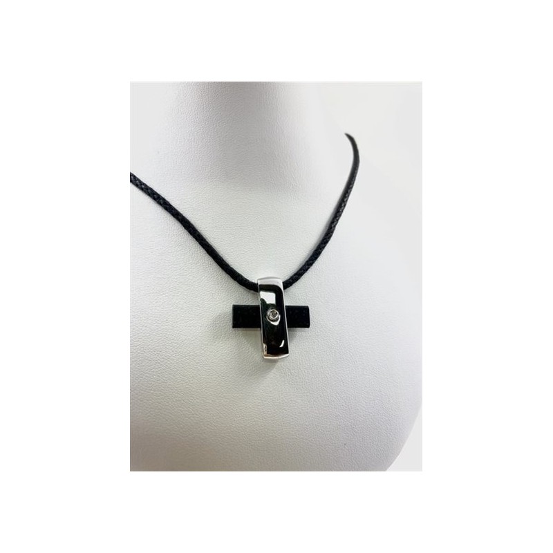 Croce uomo Molecole. Argento, gomma e zircone. SAYA SHOP ONLINE OUTLET